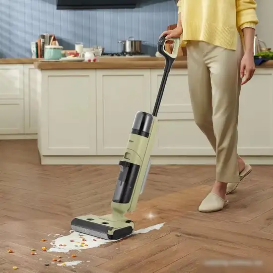 Вертикальный пылесос с влажной уборкой Kitfort KT-5238-1 - фото товара