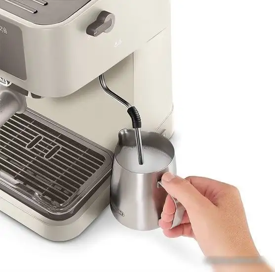 Рожковая помповая кофеварка DeLonghi Stilosa EC235.CR - фото товара