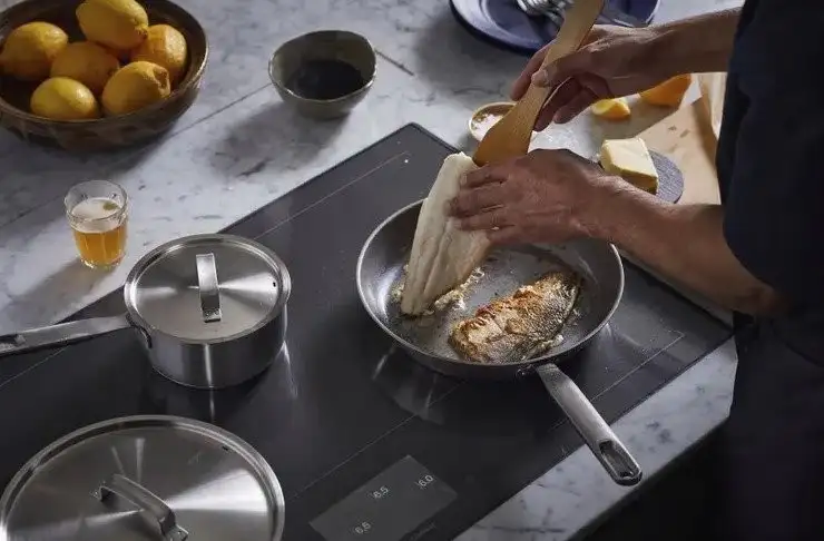 Сковорода Fiskars All Steel 1064745