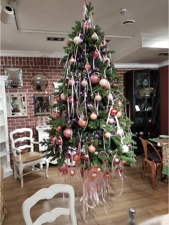 Ель Max Christmas Кремлевская ЕКРС 18 (1.8м, подставка металл)