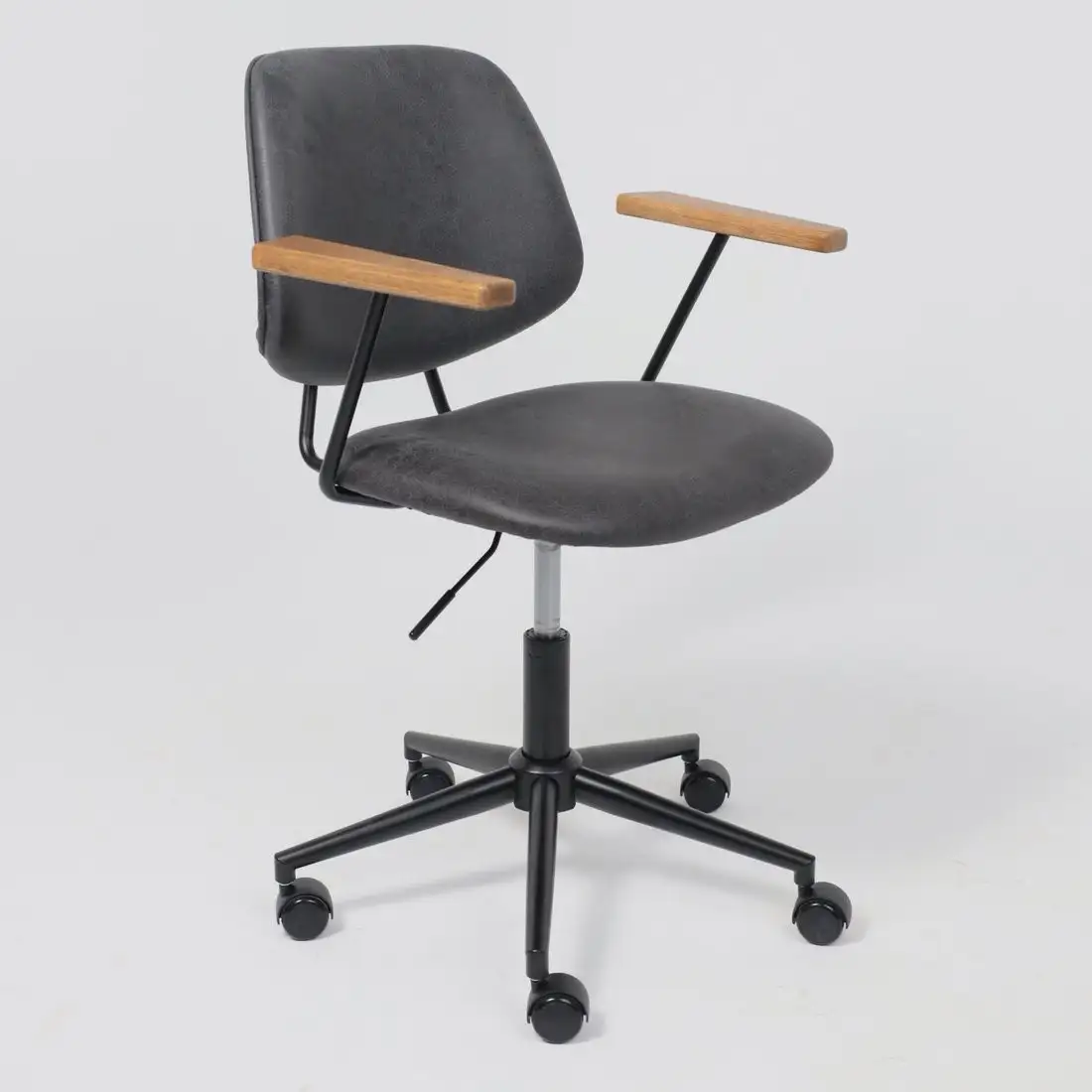 Офисное кресло AksHome Trix (экокожа винтажный черный Watusi 16/черный) – фото товара