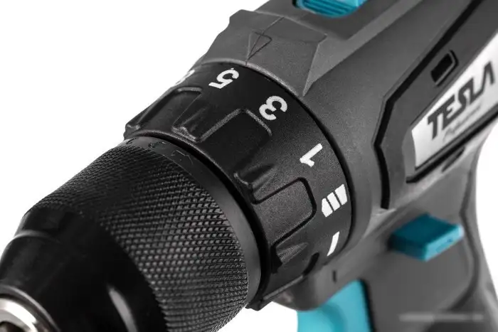 Дрель-шуруповерт Tesla TCD18BL 840369 (с 2-мя АКБ, кейс) – фото товара