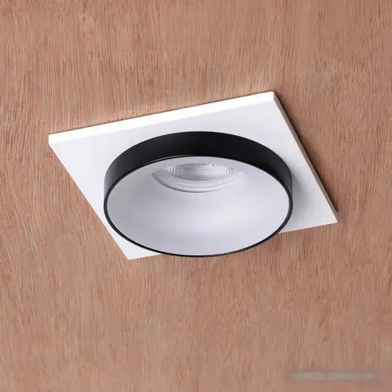 Точечный светильник Favourite Diversa 2888-1C – фото товара