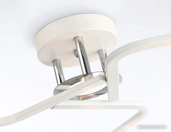 Люстра средней высоты Ambrella light Traditional TR303217 – фото товара