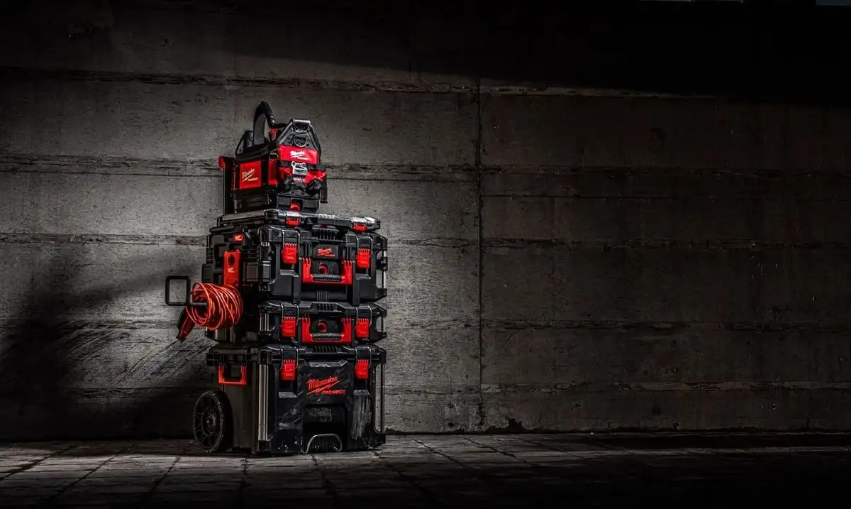 Платформа для фиксации на рейлингах Milwaukee 4932498648 – фото товара