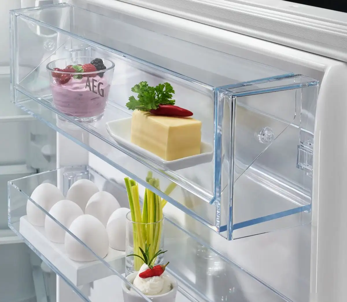 Холодильник AEG TwinTech 6000 OSC6N181ES - фото товара