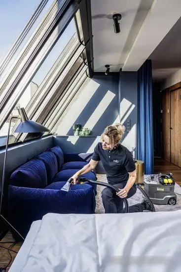 Пылесос Karcher Puzzi 8/1 C 1.100-240.0 - фото товара