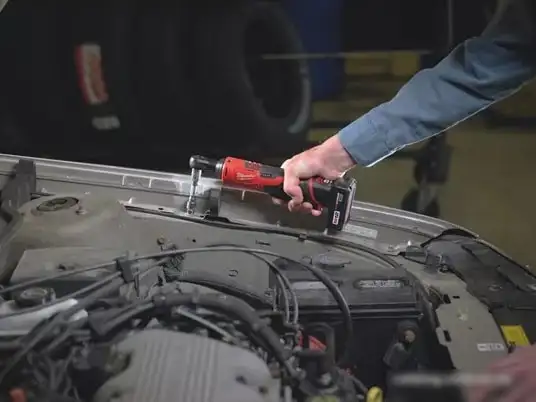 Гайковерт Milwaukee M12 IR-201B 1/4" 4933441725 (с 1-им АКБ) – фото товара