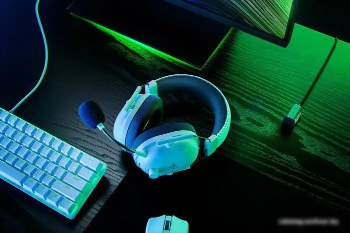 Наушники Razer Blackshark V2 Pro 2023 (белый) – фото товара