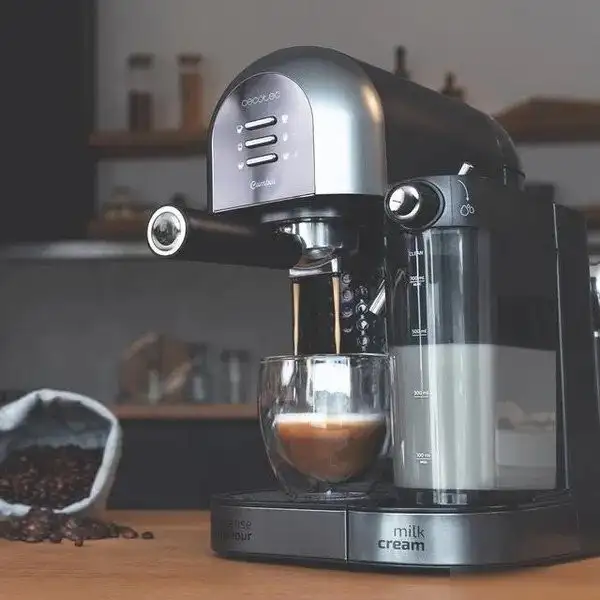 Рожковая кофеварка Cecotec Power Instant-Ccino 20 Chic Serie Nera - фото товара