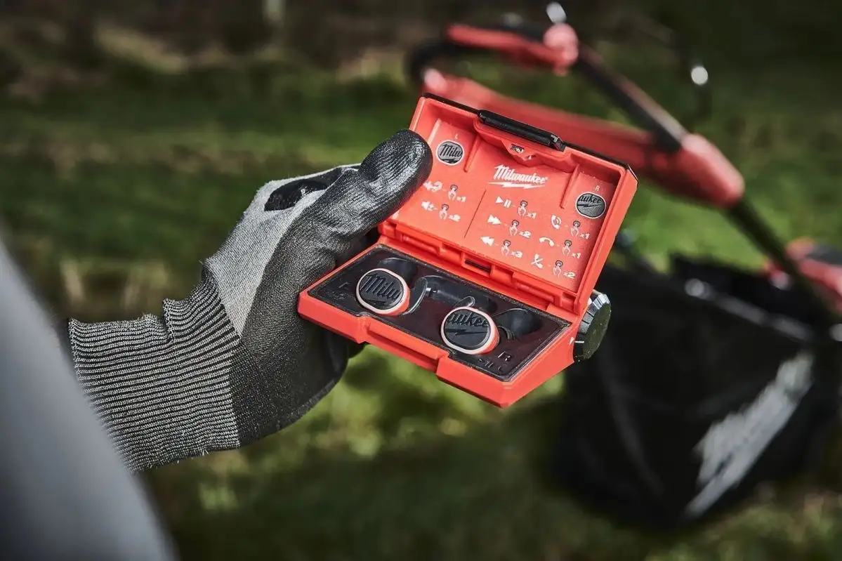 Наушники Milwaukee L4RLEPB-301 RL BT – фото товара