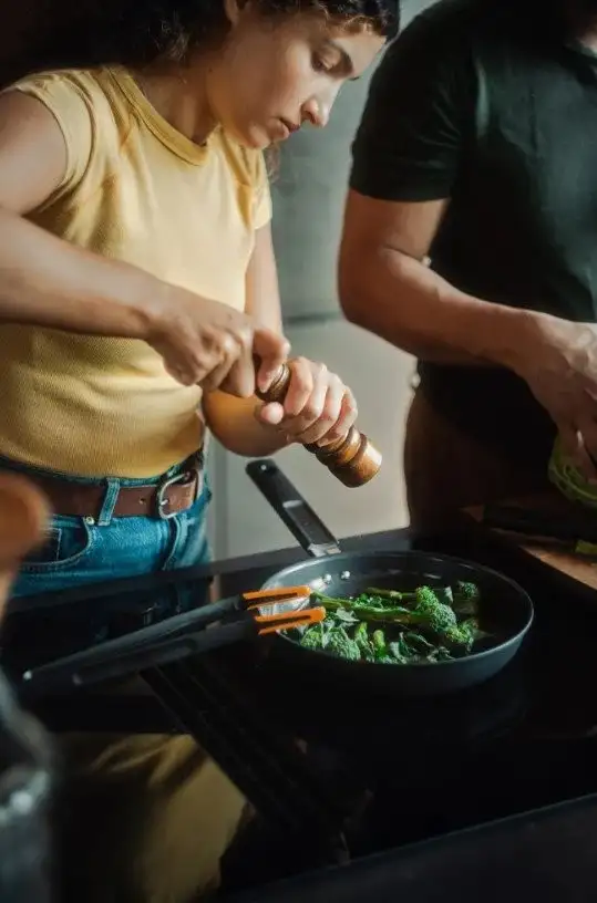 Сковорода Fiskars Hard Face 1075521