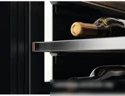 Винный шкаф Electrolux EWUS018B7B — фото товара