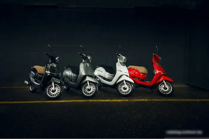 Мотоцикл M1NSK Vesna 125 (черный) – фото товара