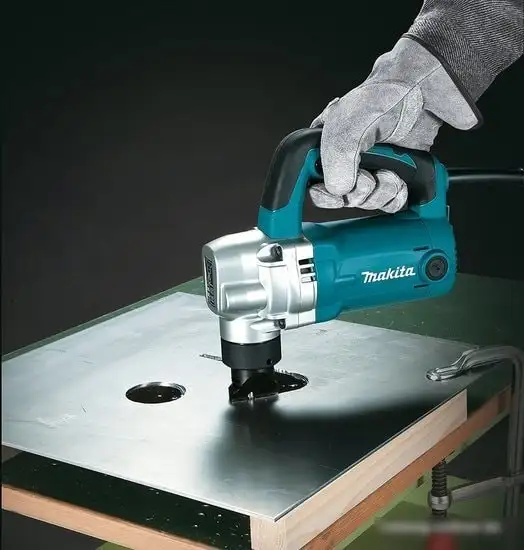 Высечные электрические ножницы Makita JN3201J – фото товара