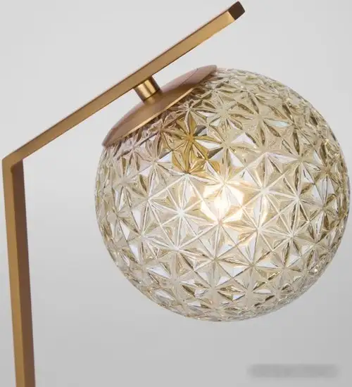 Настольная лампа Евросвет Shape 01213/1 (латунь) – фото товара