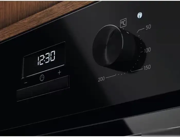 Электрический духовой шкаф Electrolux LOH3H00BK - фото товара