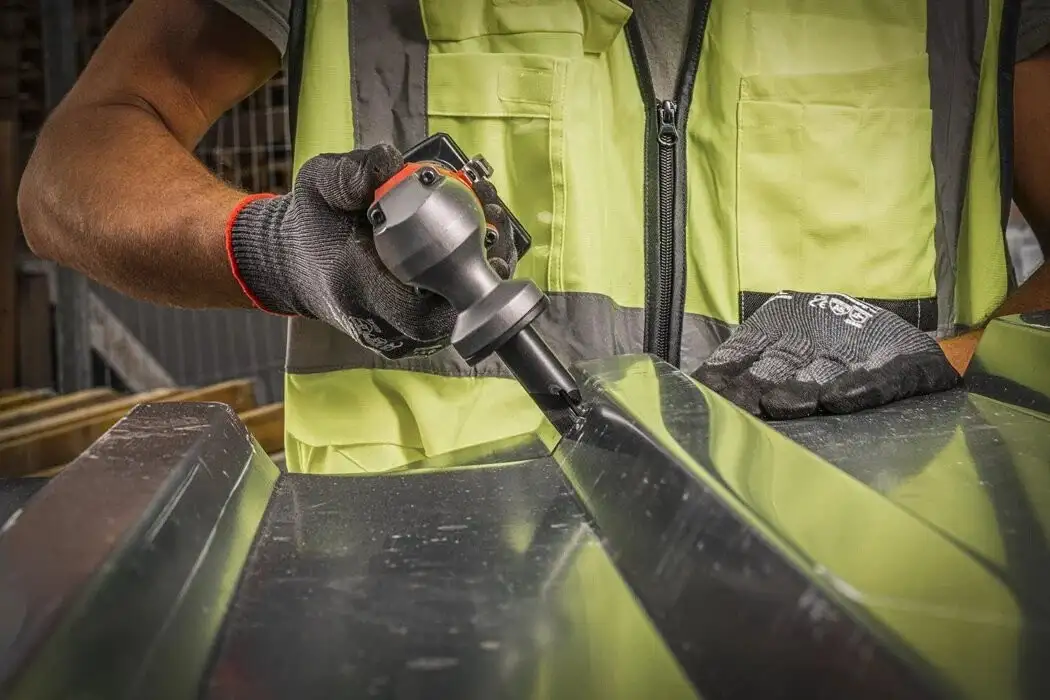 Высечные электрические ножницы Milwaukee M12 FNB16-402X 4933479619 (с 2-мя АКБ, кейс) – фото товара