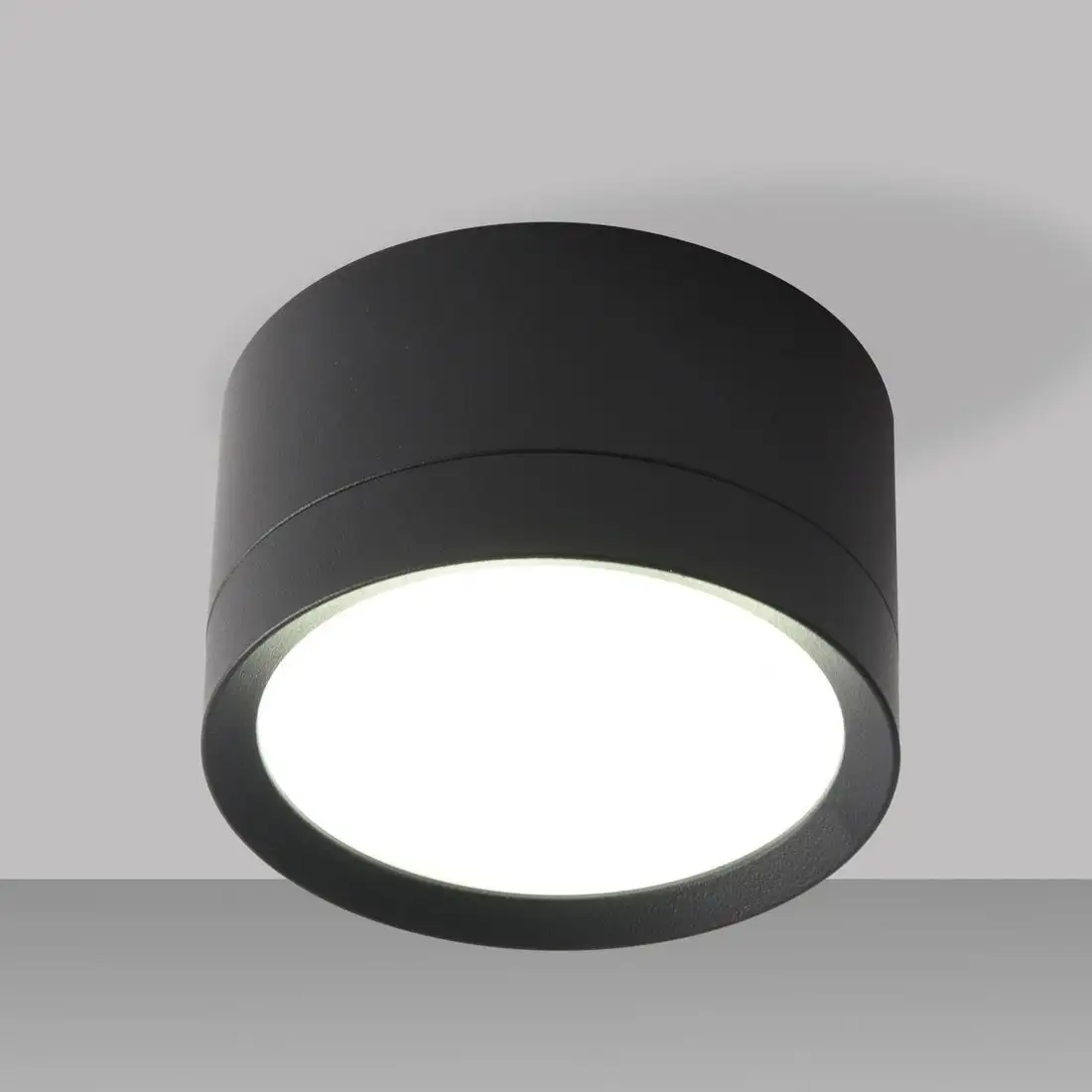 Точечный светильник TruEnergy 21032 – фото товара