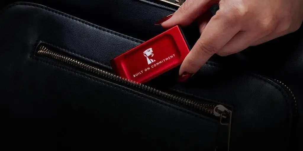 Внешний накопитель Kingston XS1000 1TB SXS1000R/1000GA – фото товара