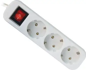 Удлинитель Defender S318 [99233] – изображение в каталоге