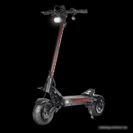 Электросамокат White Siberia Teverun Fighter 6000W – подробное фото Электросамокат White Siberia Teverun Fighter 6000W – фото товара