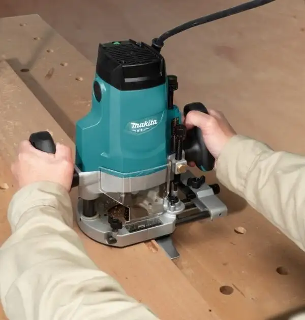 Вертикальный фрезер Makita M3602B – фото товара