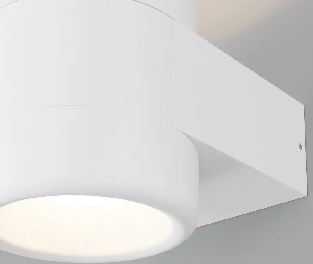 Уличный настенный светильник Maytoni Orbit O490WL-L6W3K – фото товара