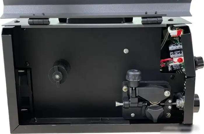 Сварочный инвертор CET MIG/MMA 200A (съемный рукав) – фото товара