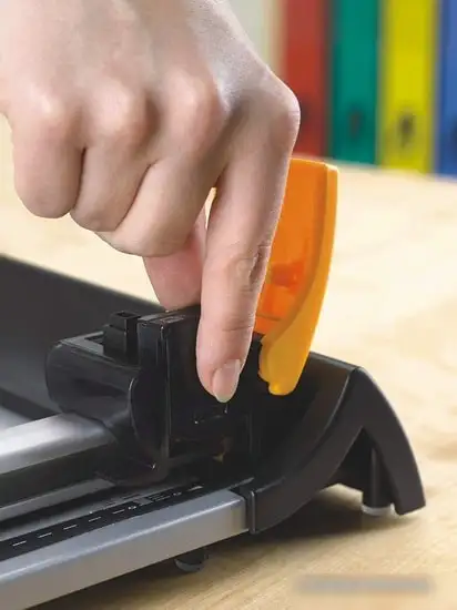 Роликовый резак Fellowes SafeCut Electron A3 – фото товара