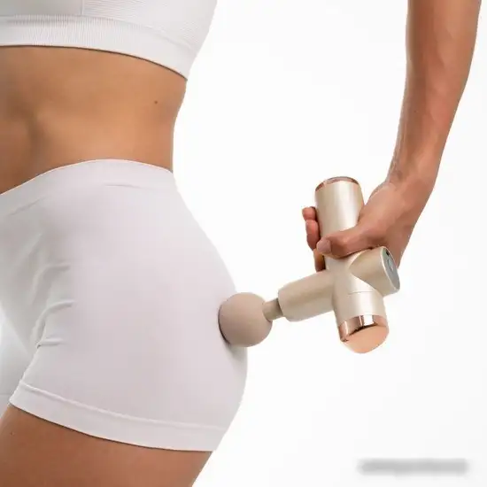 Перкуссионный массажер Gess Revolver GESS-877 Mini (бежевый)