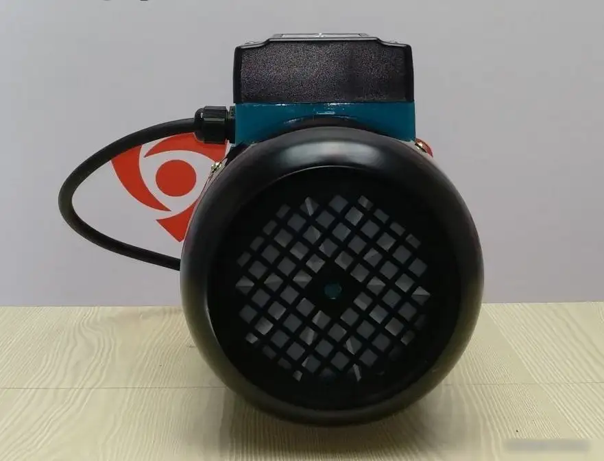 Самовсасывающий насос IBO MH 1800 - фото товара