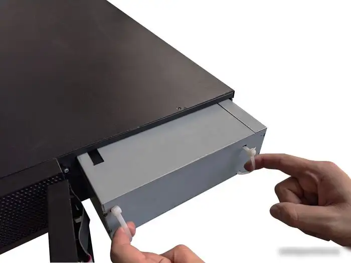 Источник бесперебойного питания Powercom Sentinel SNT-2000 – фото товара