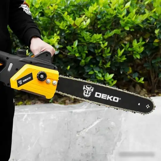 Электрическая пила Deko DKEC16 – фото товара
