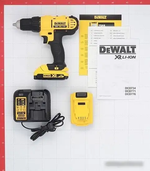 Дрель-шуруповерт DeWalt DCD771D2 (с 2-мя АКБ 2 Ah) – фото товара