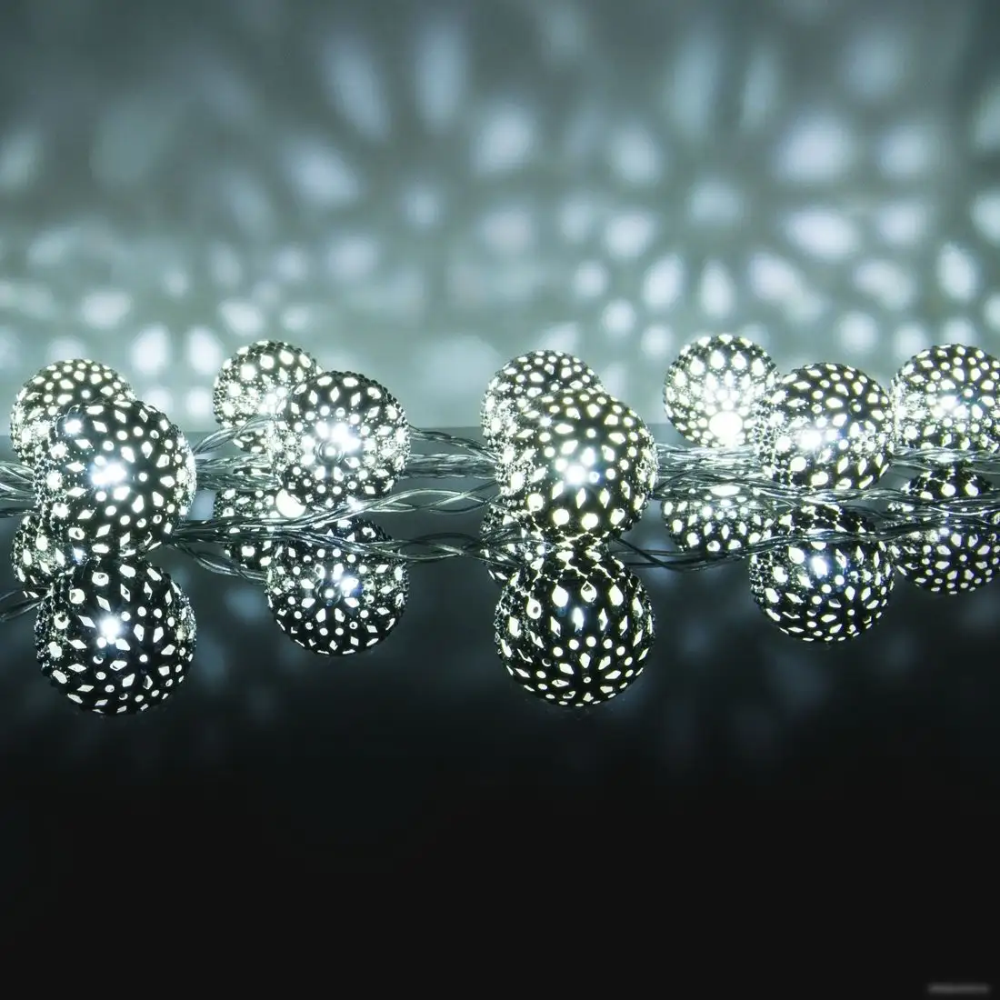 Новогодняя гирлянда Евросвет 400-003 2.8 м (хром/холодный белый) – фото товара