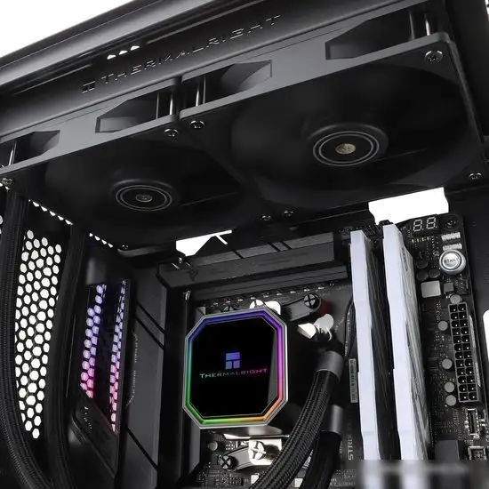 Кулер для процессора Thermalright Frozen Prism 240 (черный) – фото товара