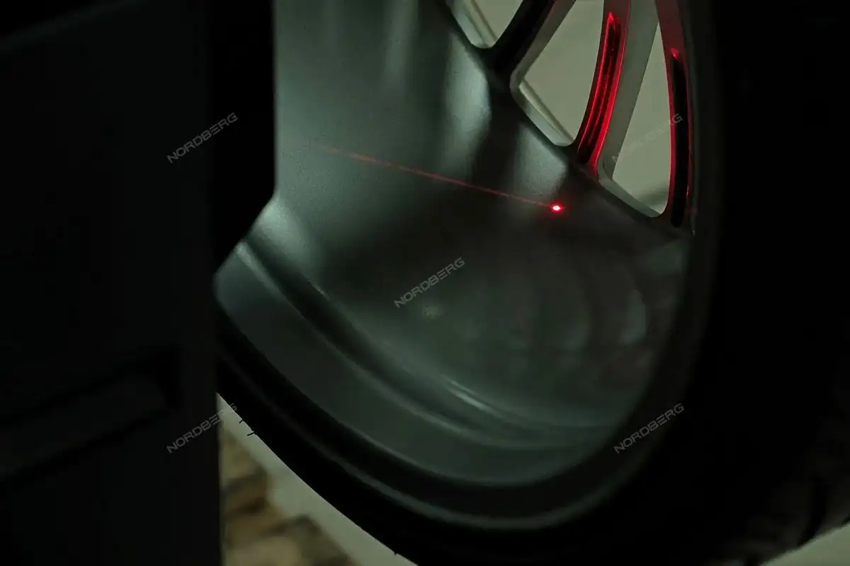 Балансировочный станок NORDBERG 4522PA – фото товара