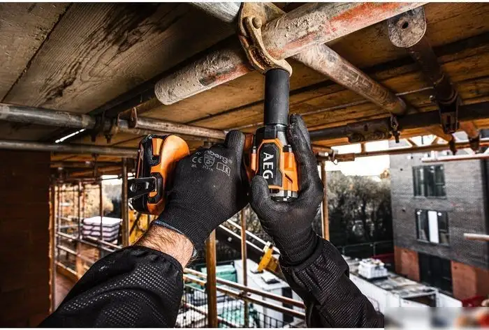 Гайковерт AEG Powertools BSS 18S12BL2-0 4935480060 (без АКБ) – фото товара