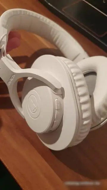 Наушники Audio-Technica ATH-M20xBT (белый) – фото товара