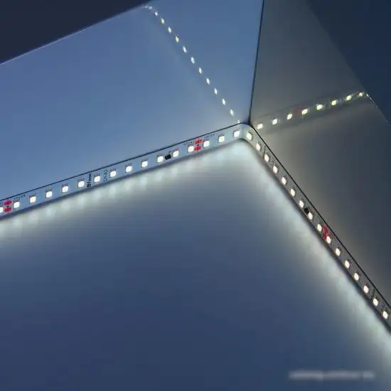 Светодиодная лента Feron LS520 стабилизированная, 120SMD(2835)/м 9.6Вт/м 24V 20000*10*1.22мм 6000К 41278 – фото товара