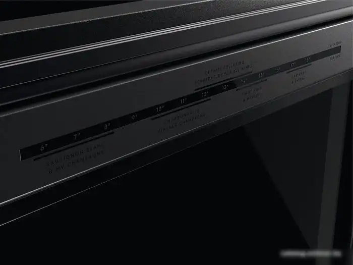 Винный шкаф AEG AWUD040B8B — фото товара