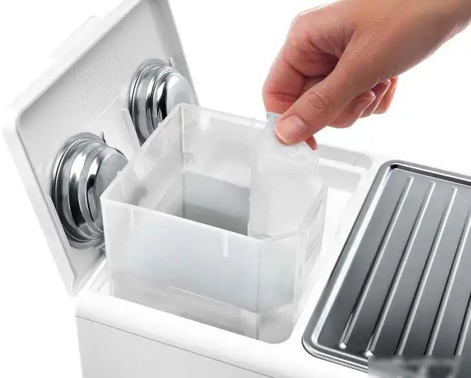 Рожковая помповая кофеварка DeLonghi Active Line ECP 33.21.W - фото товара