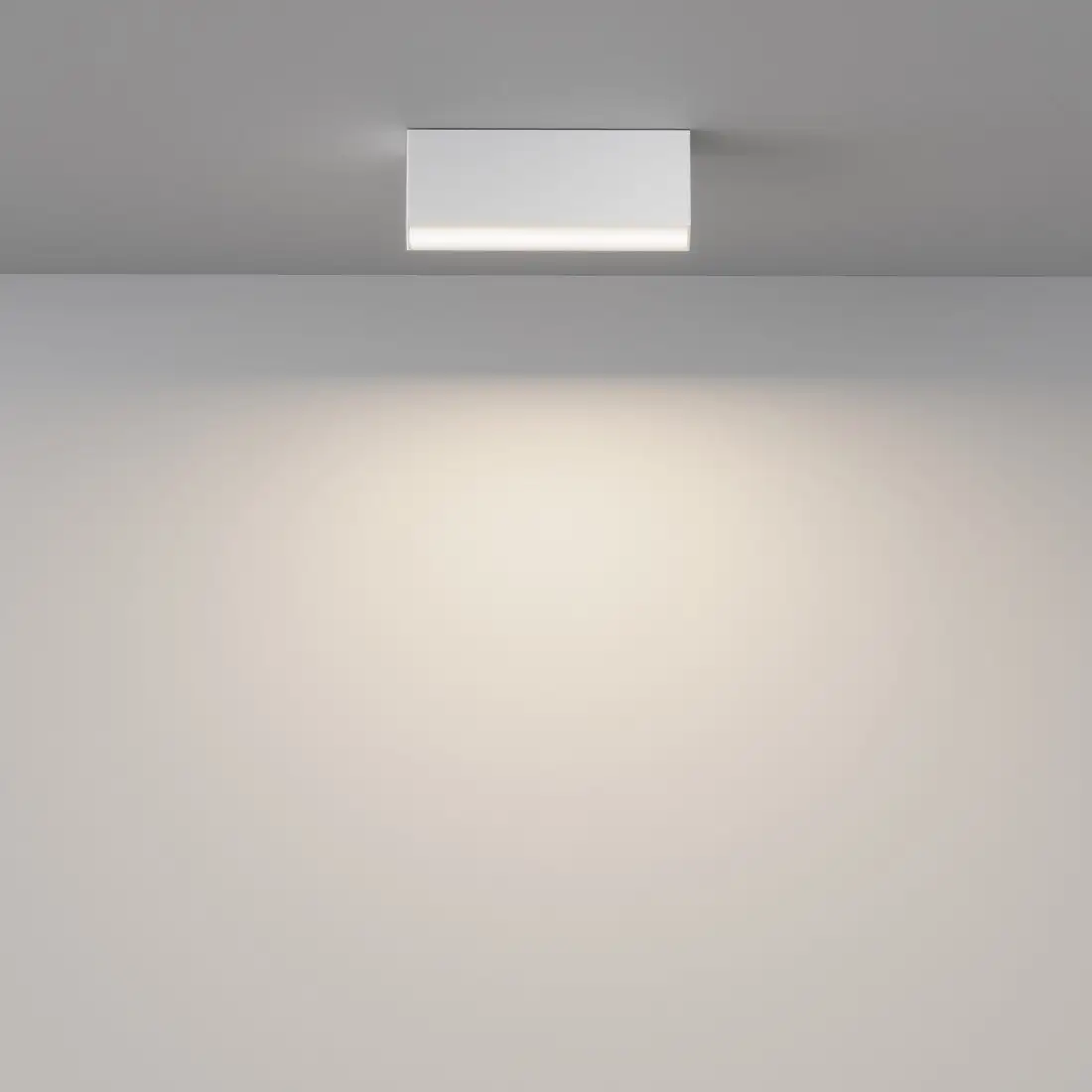 Точечный светильник Maytoni Basis C068CL-12W3-6K-W – фото товара