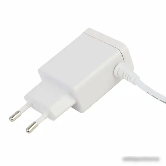 Настольная лампа ЭРА NLED-496-12W-W – фото товара