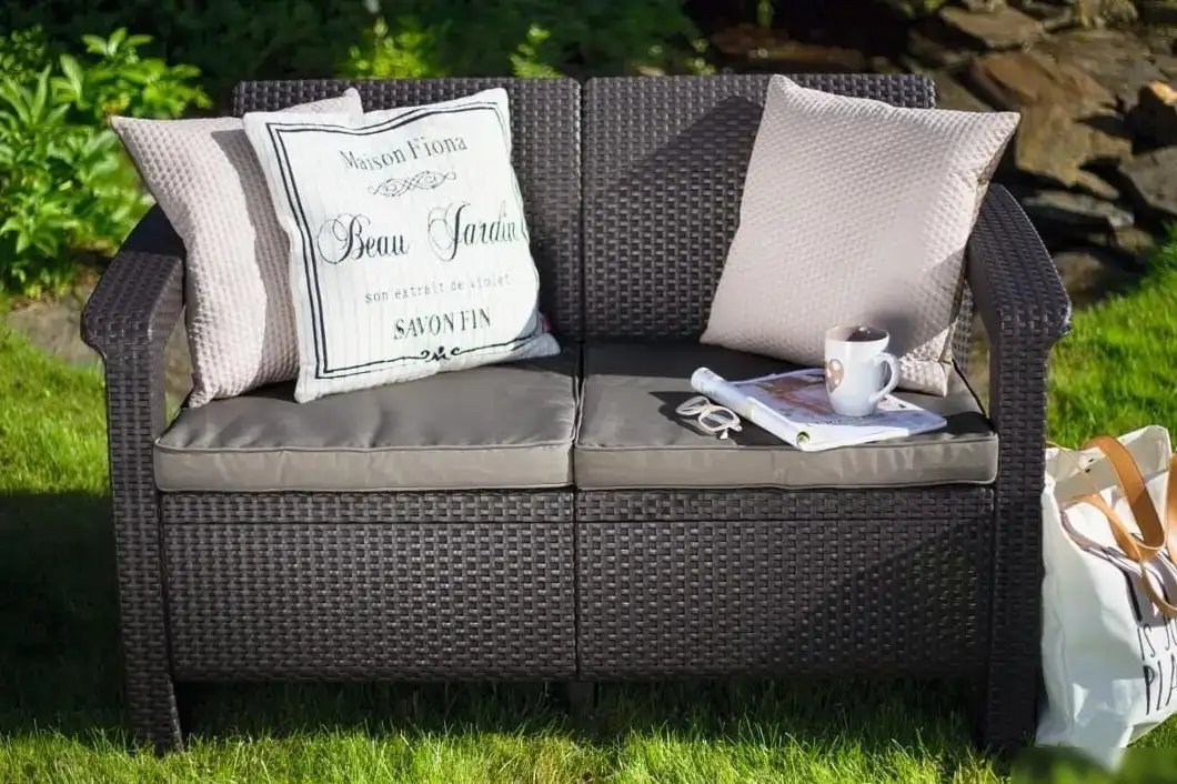 Садовый диван Keter Corfu II Love Seat 258946 (коричневый) – фото товара