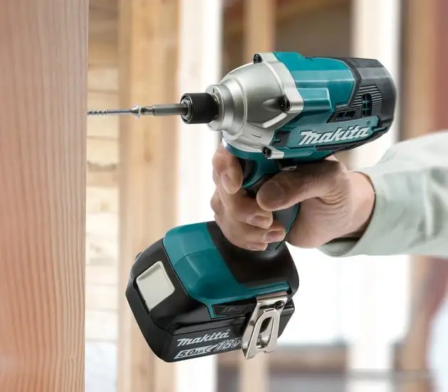 Винтоверт Makita DTD156Z (без АКБ) – фото товара