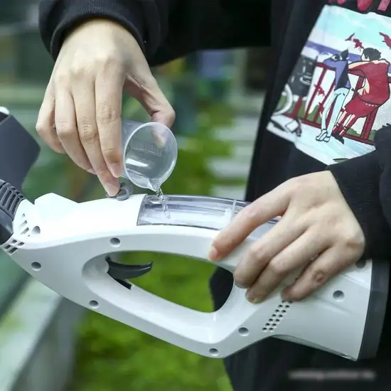 Стеклоочиститель Deko WVC3.7 065-0990 (белый) - фото товара