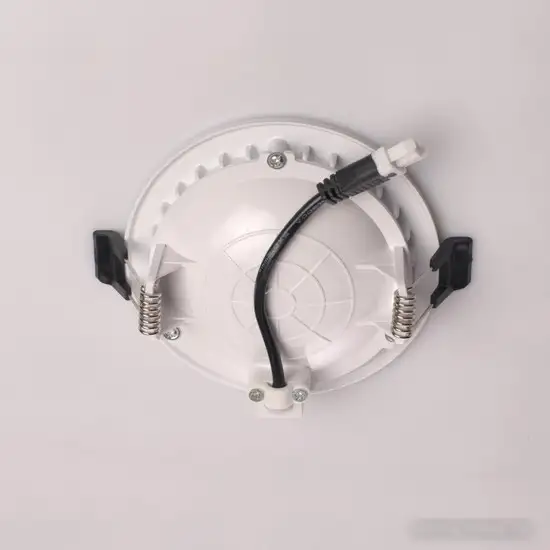 Точечный светильник De Markt Стаут 702011701 – фото товара