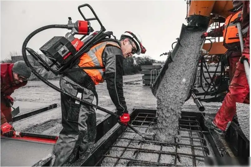 Вибратор глубинный Milwaukee MX FUEL MXF CVBP-0 4933479595 (без АКБ) – фото товара